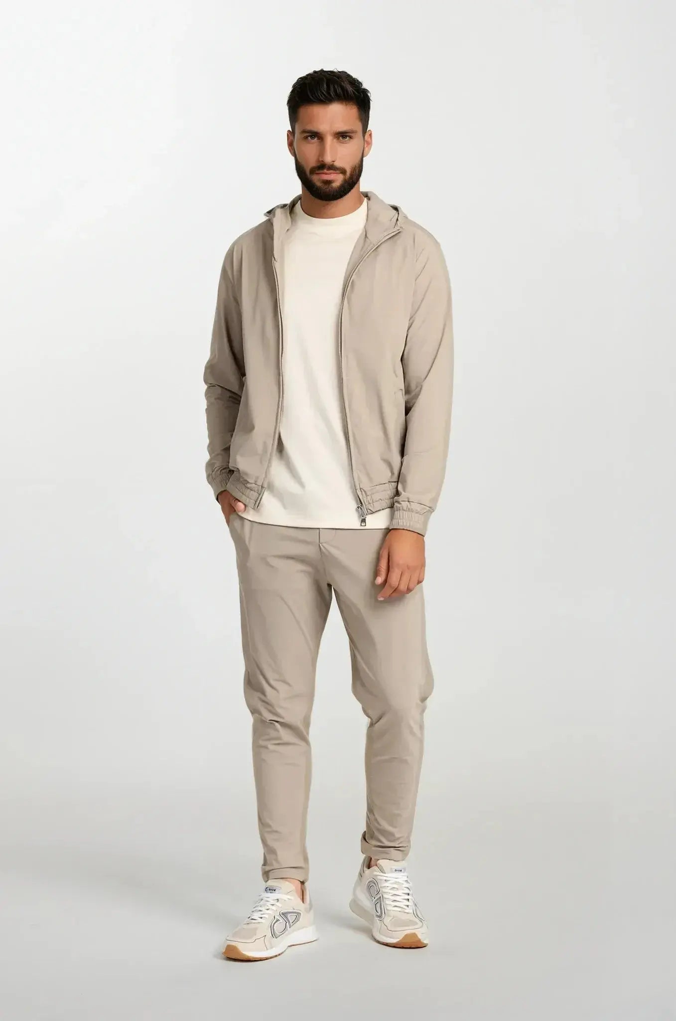 Hooded Pearl Essence Maseer